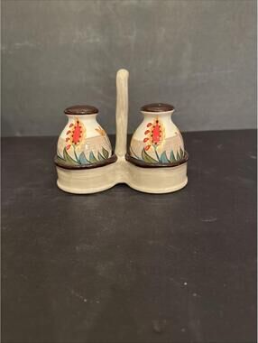 Tabletops Gallery Misto ODESSA Salt And Pepper Shakers With Caddy